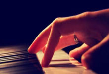 圣诞期间直播比赛 网飞与NFL合作推广橄榄球全球化.